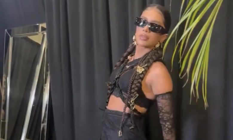 Anitta abre turnê de The Weeknd no México e amplia alcance global da música brasileira