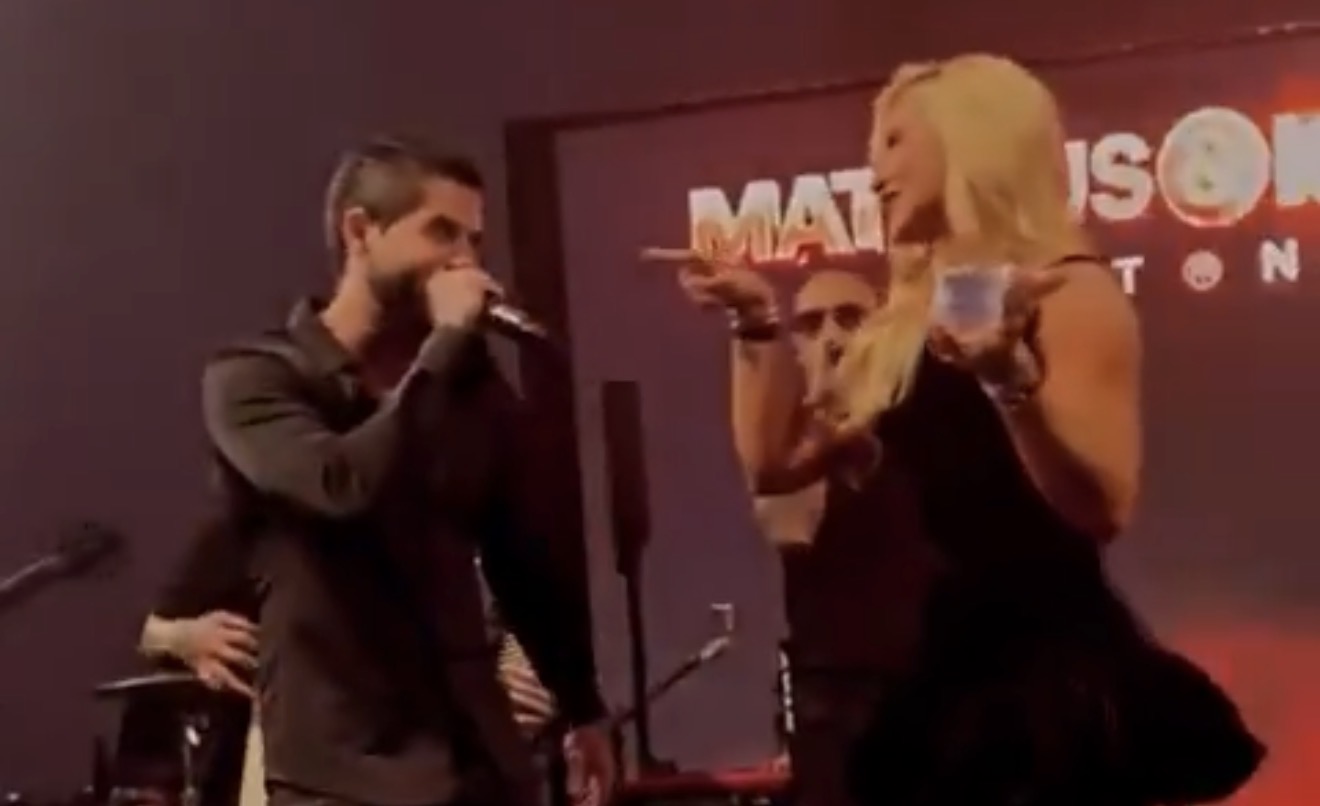 “Só você não percebeu”: Virginia aponta para Zé Felipe durante música no palco, cantor sorri sem jeito e momento viraliza