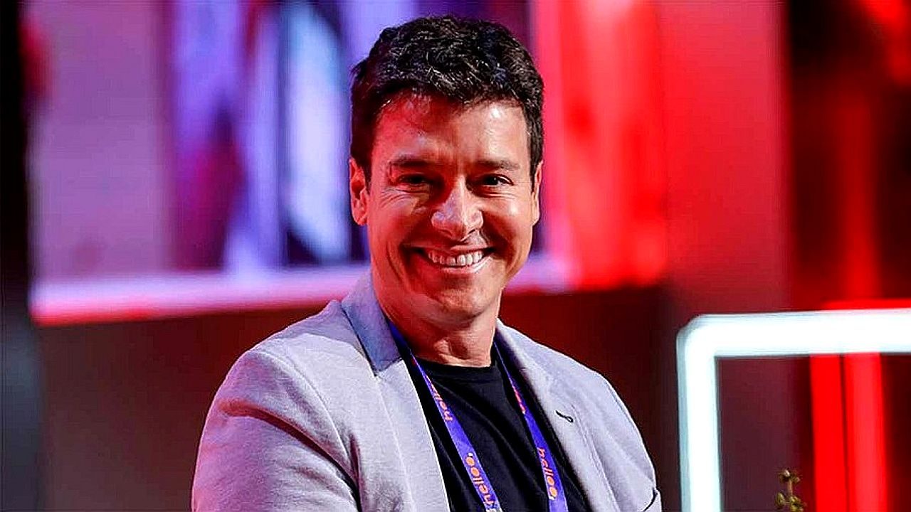 Rodrigo Faro comenta retorno à Globo e detalha reality com Susana Vieira no Globoplay