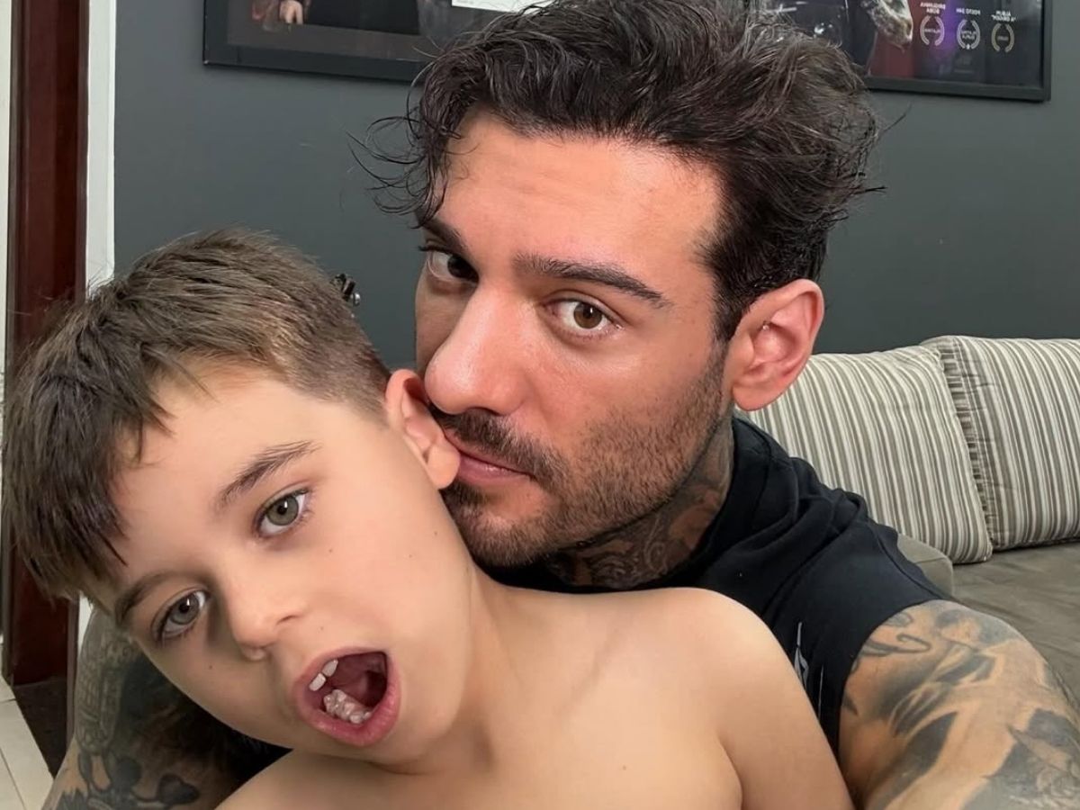 Lucas Lucco compartilha clique raro com o filho e faz declaração emocionante nas redes