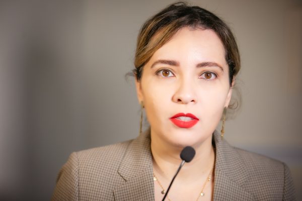  Neurotecnologias e inteligência artificial: pesquisadora brasileira investiga os riscos à autonomia humana