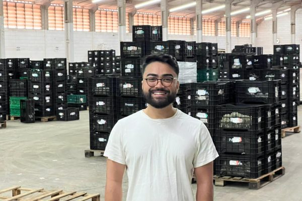 O avanço da Inteligência Artificial redefine o futuro do mercado corporativo