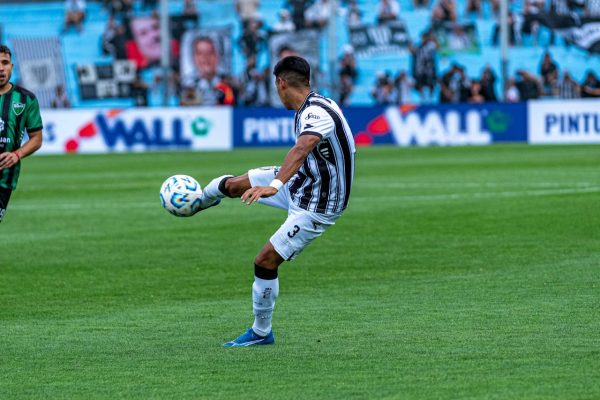 Como as marcas utilizam o futebol para fortalecer sua presença no mercado