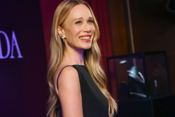 Mariana Ximenes fala sobre namoro discreto e explica por que evita expor a vida amorosa
