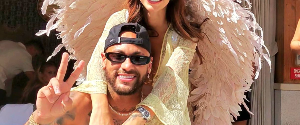 Neymar aproveita dias de descanso em Las Vegas ao lado da família e participa de torneio de pôquer