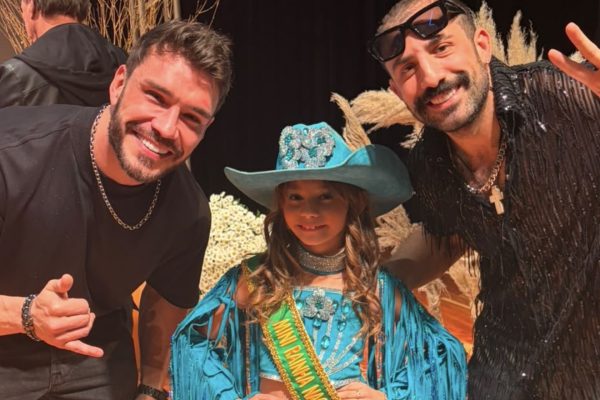 De Pitangueiras para o Brasil: Alycia Vitória Soares conquista o título de Mini Rainha Nacional do Rodeio 2026