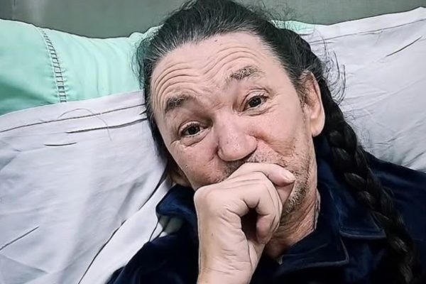 Marquito se emociona ao atualizar recuperação e revela sofrimento longe dos palcos e da TV