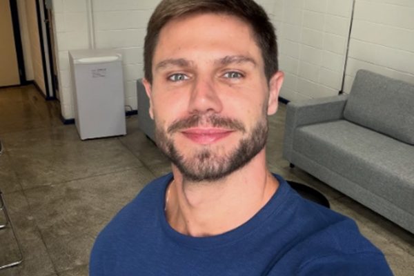 Jonas Sulzbach fala sobre futuro de mansão construída durante relacionamento com Mari Gonzalez