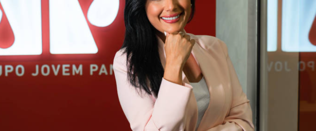 Após episódio ao vivo, Márcia Dantas fala sobre apoio recebido e retorna ao trabalho