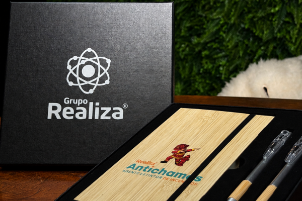Copo térmico personalizado: por que ele se tornou o brinde corporativo preferido das empresas brasileiras?