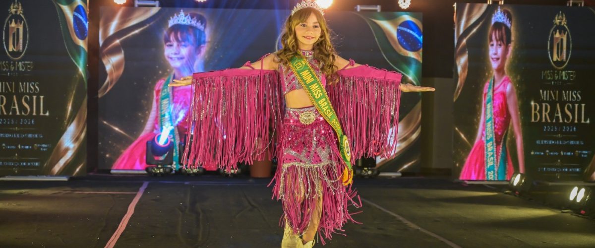 Alycia Vitória Soares, Mini Miss Brasil, encanta o público e é homenageada na escolha da Rainha da Festa do Peão de Pitangueiras