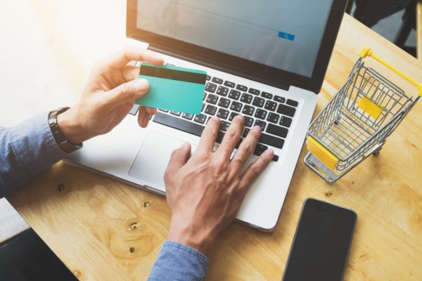 Black Friday e Natal colocam pós-compra à prova: cinco pontos que empresas precisam antecipar antes do pico de vendas