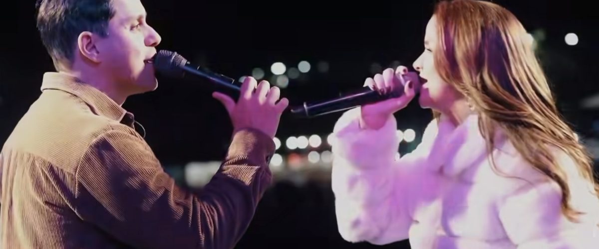 Maria Cecília & Rodolfo embalam multidão e fazem da penúltima noite da FEIFE 2026 um grande espetáculo em Porto Ferreira