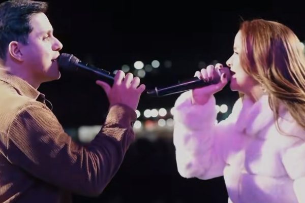 Maria Cecília & Rodolfo embalam multidão e fazem da penúltima noite da FEIFE 2026 um grande espetáculo em Porto Ferreira