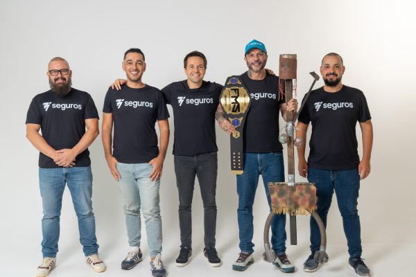 77 Seguros acelera sua expansão e escolhe Bambam para representar o espírito de campeão