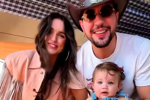 Rafa Kalimann transforma Barretos em acampamento particular e curte festa com a filha