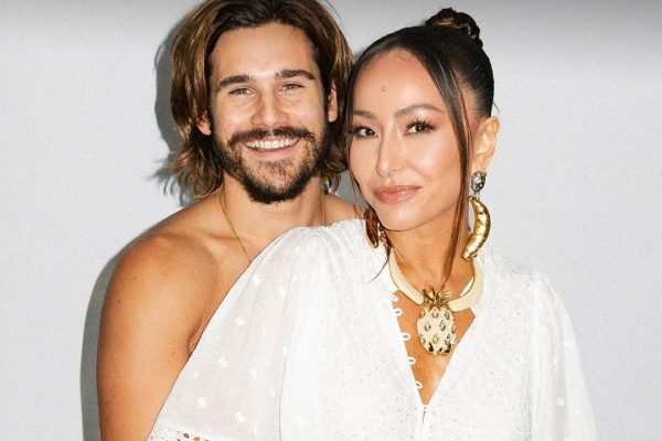 Sabrina Sato se declara a Nicolas Prattes no primeiro Dia dos Pais: “Era um sonho”