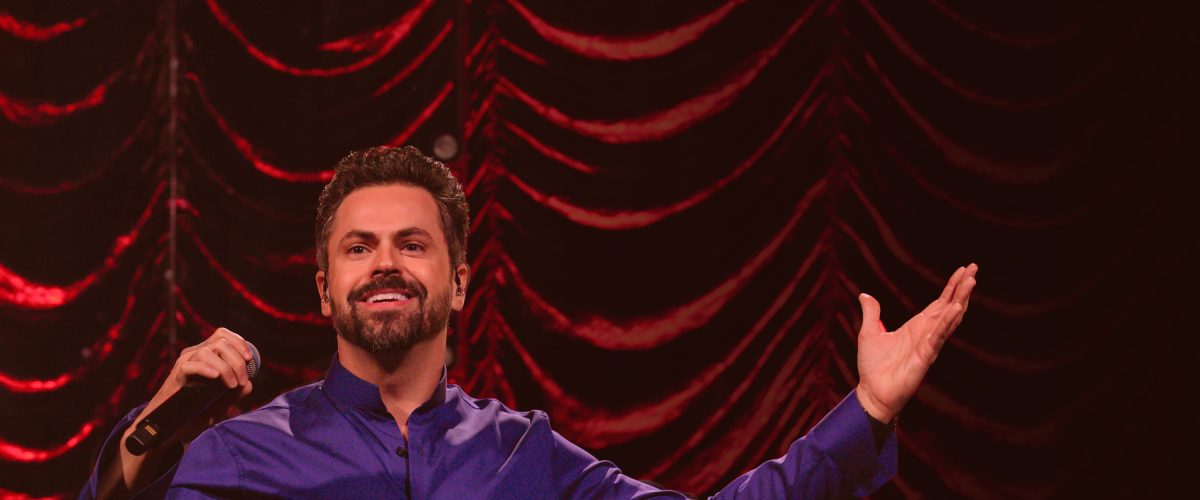 Luigi Bessa embarca em nova viagem sonora com clássico francês no projeto “Timeless”