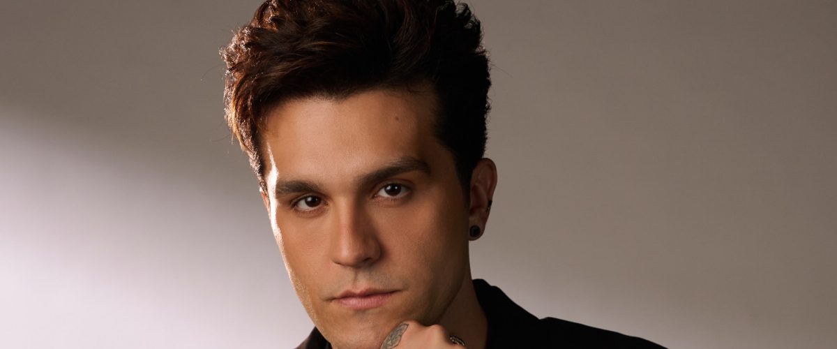 Luan Santana mantém força no sertanejo após quase duas décadas de carreira