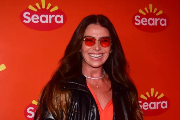 Giovanna Antonelli comenta futuro de “Beleza Fatal” e celebra estreia do filho na televisão