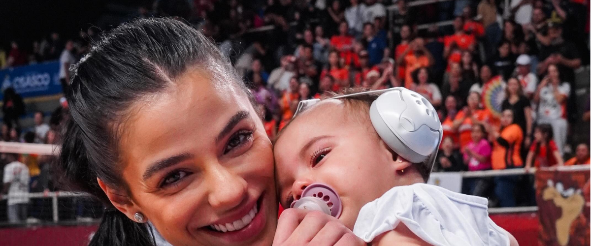 Key Alves se emociona ao viver momento especial com a filha dentro da quadra