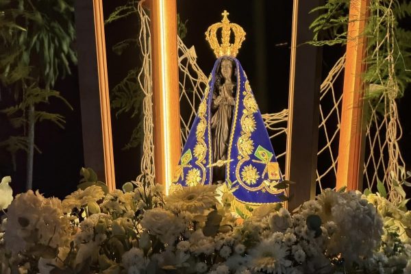 “Porto Ferreira tem mãe”: festa de Nossa Senhora Aparecida reúne fé, emoção e homenagens especiais às crianças