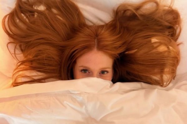 Marina Ruy Barbosa revela hábito para cuidar da mente e mostra treino logo cedo