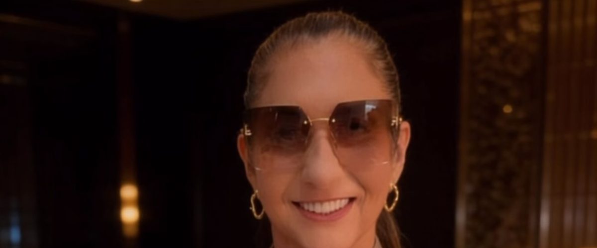 Margareth Serrão compartilha mensagem sobre mulheres “bem resolvidas” e levanta suspeitas na web